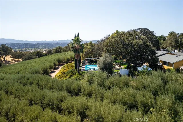 $2,100,000 | 2985 Templeton Road, Templeton, CA 93465