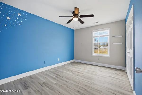$449,900 | 337 Oakmont Drive, Hampstead, NC 28443