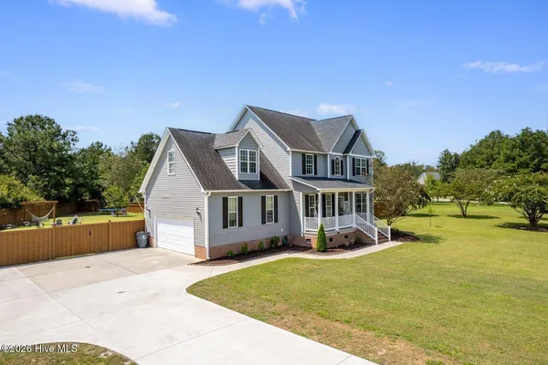 $449,900 | 337 Oakmont Drive, Hampstead, NC 28443
