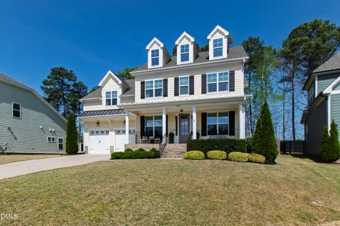 $599,999 | 408 Barrington Hall Drive, Rolesville, NC 27571