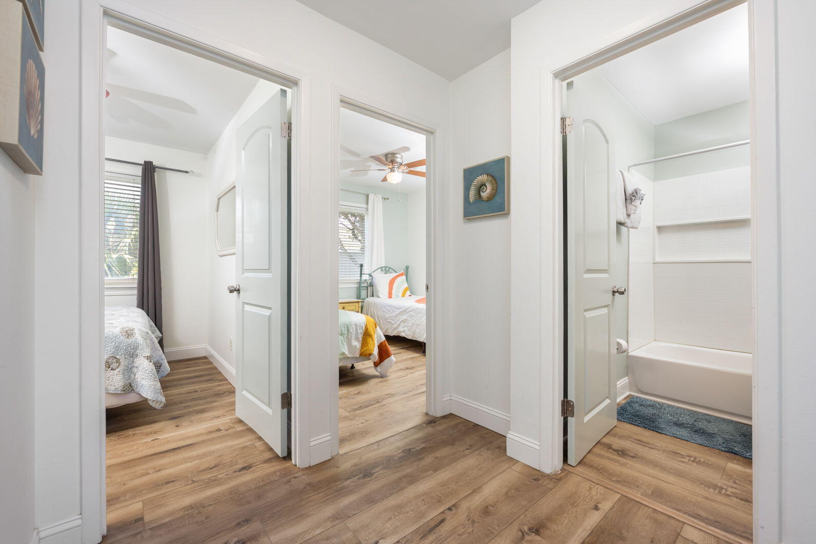 940 Highway 98, Unit 31 Destin, FL 32541 - Photo 18 of 36 a view of living room and wooden floor