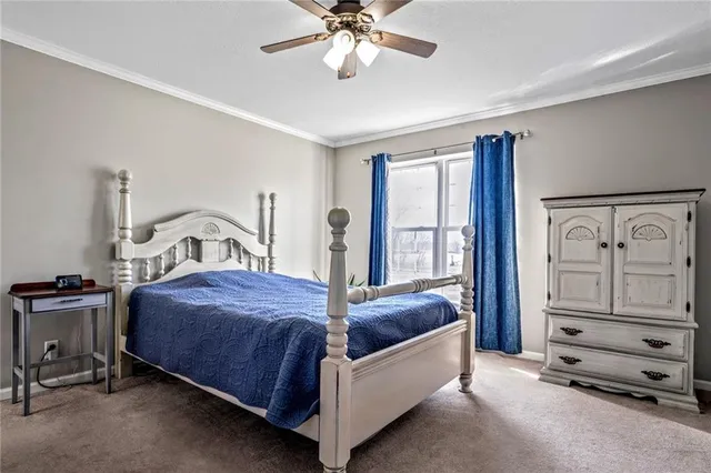 $525,000 | 20711 South Parris Road, Pleasant Hill, MO 64080