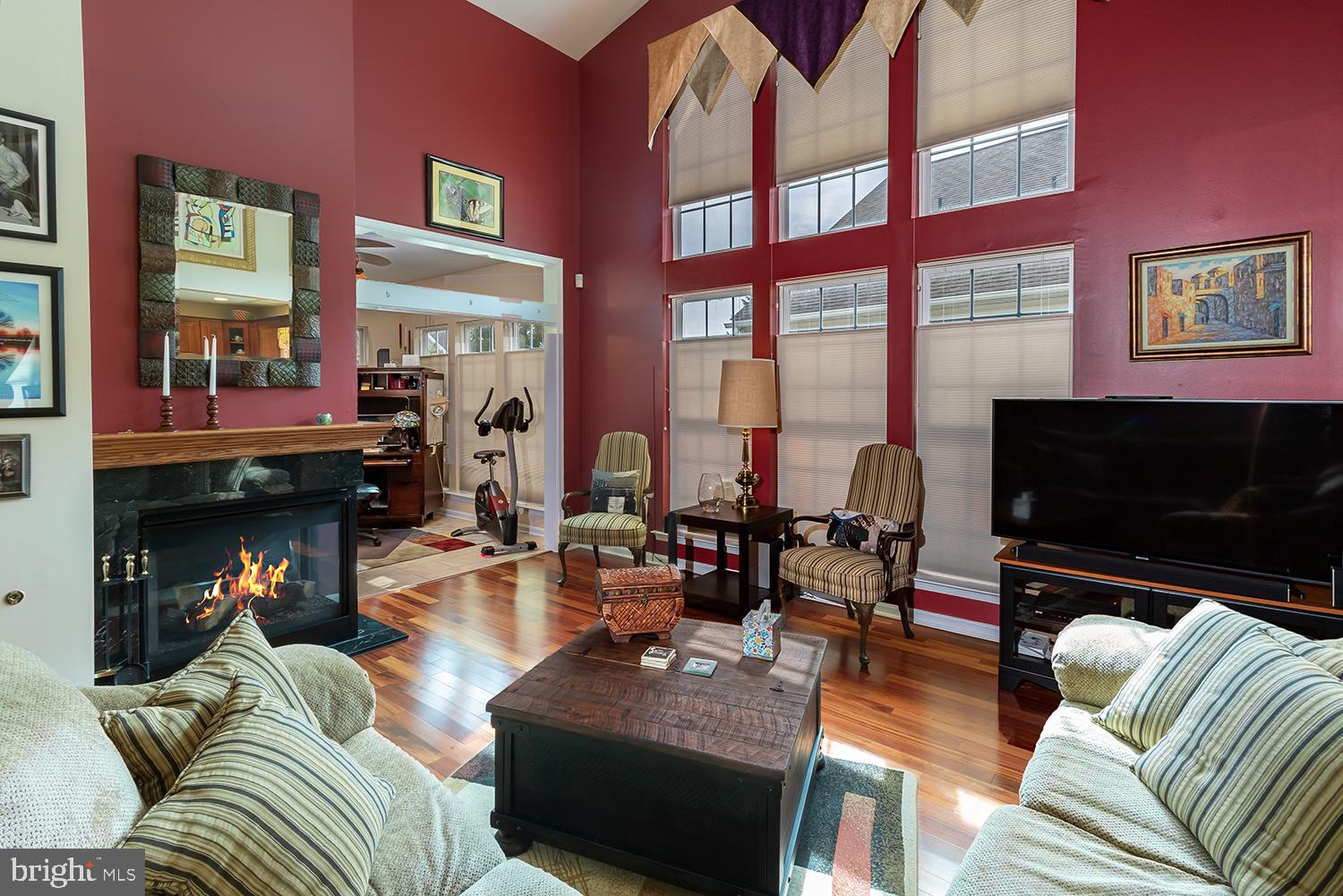 5 Shipps Way Delanco, NJ 08075 - Photo 5 of 27 Great Rm with Custom FP