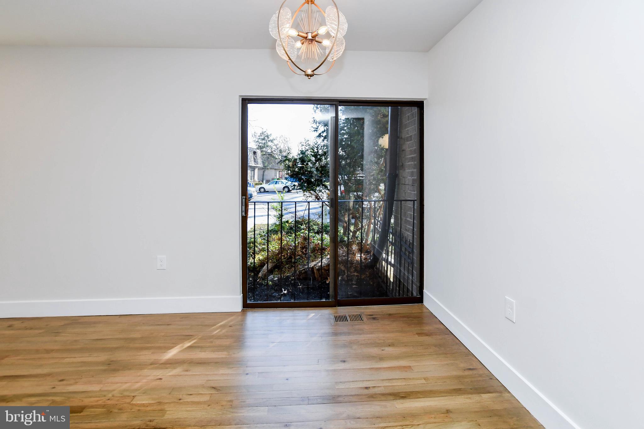 8127 Inverness Ridge Road Potomac, MD 20854 - Photo 18 of 101