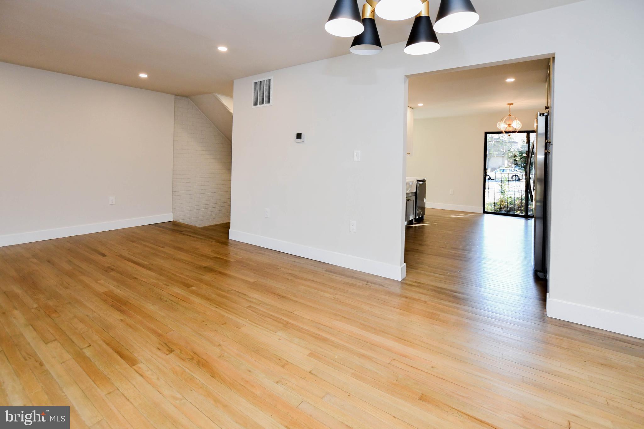 8127 Inverness Ridge Road Potomac, MD 20854 - Photo 28 of 101