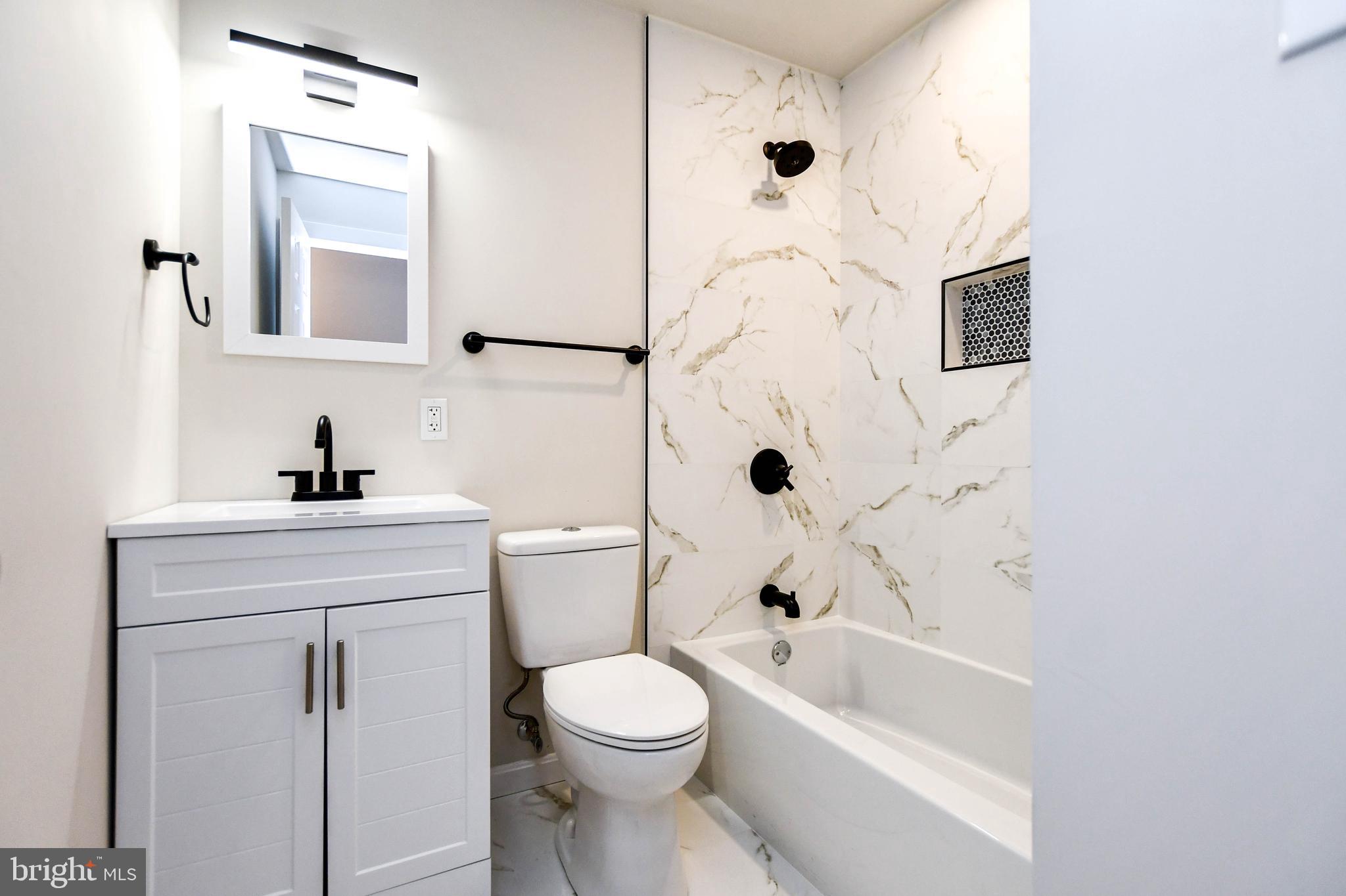 8127 Inverness Ridge Road Potomac, MD 20854 - Photo 38 of 101