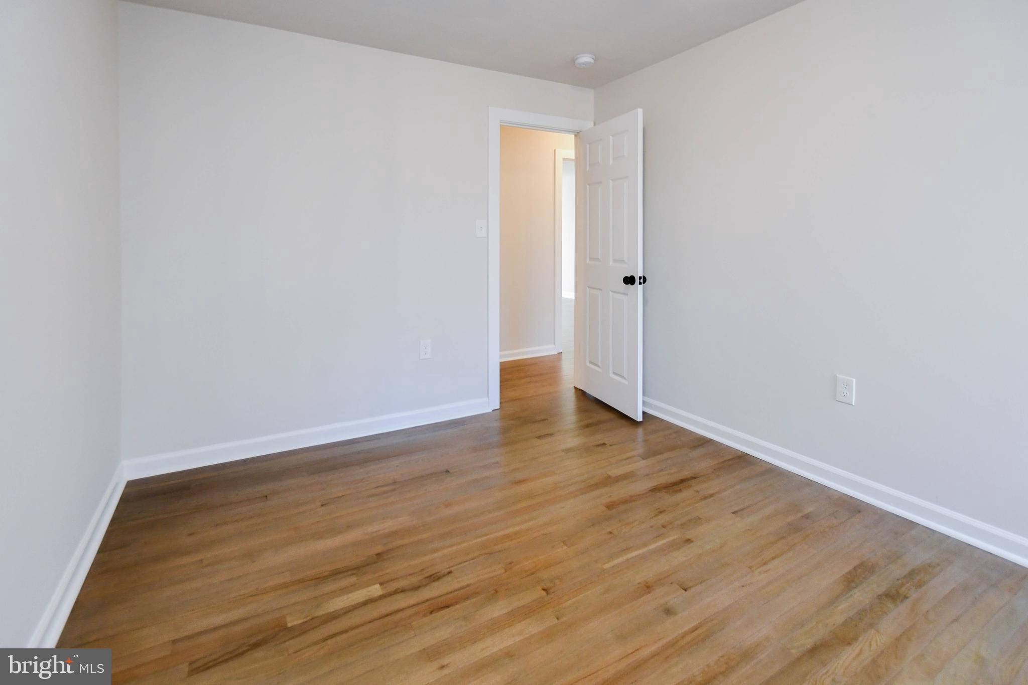 8127 Inverness Ridge Road Potomac, MD 20854 - Photo 46 of 101