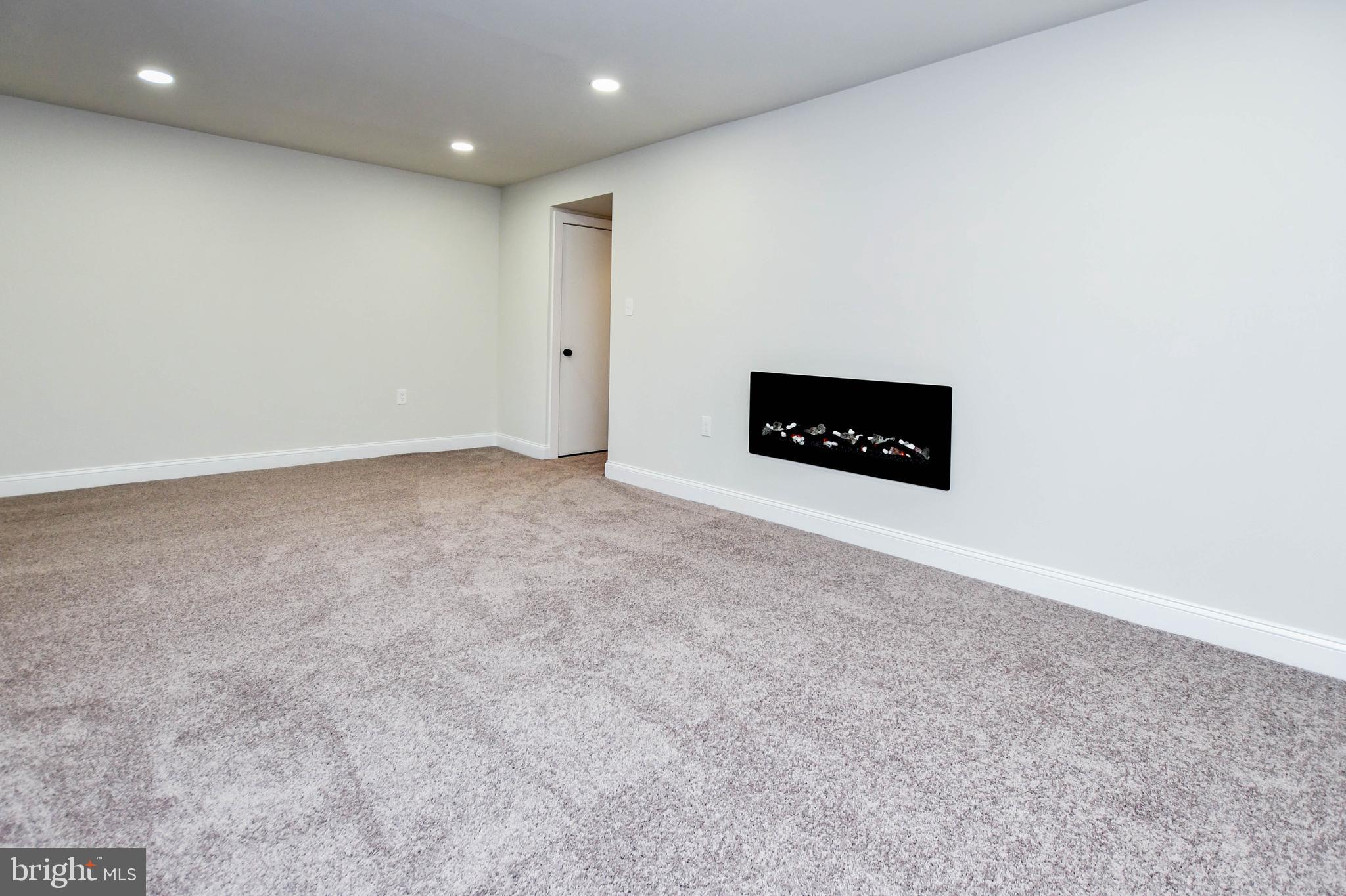 8127 Inverness Ridge Road Potomac, MD 20854 - Photo 74 of 101