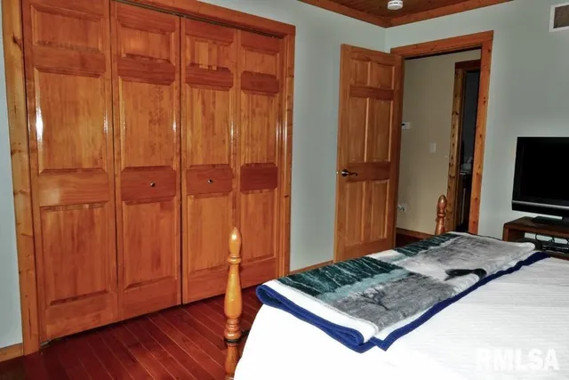 $325,000 | 7520 South Cameron Lane, Mapleton, IL 61547