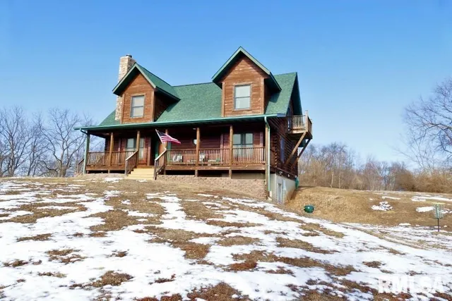 $325,000 | 7520 South Cameron Lane, Mapleton, IL 61547