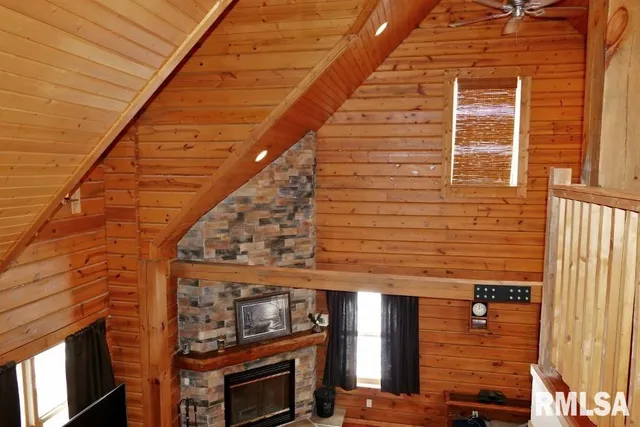 $325,000 | 7520 South Cameron Lane, Mapleton, IL 61547