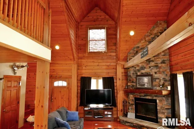 $325,000 | 7520 South Cameron Lane, Mapleton, IL 61547