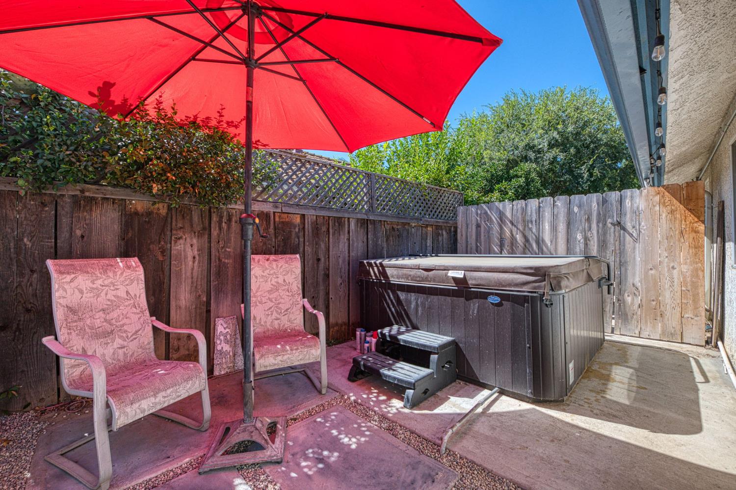 3239 Doubletree Way Madera, CA 93637 - Photo 47 of 57
