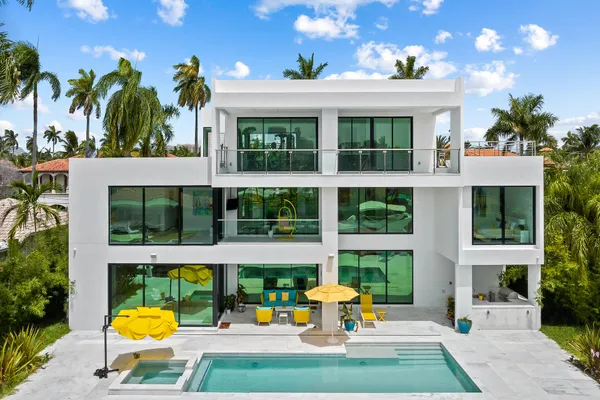 a house view with a garden space