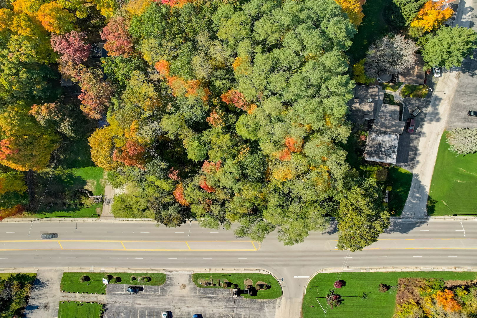 1400 Sheridan Road Winthrop Harbor, IL 60096 - Photo 4 of 10 a view of outdoor space with garden view