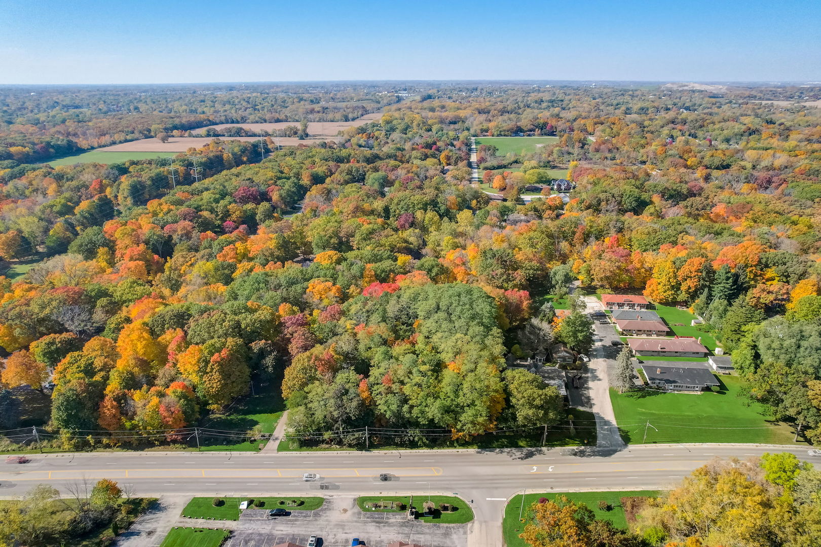 1400 Sheridan Road Winthrop Harbor, IL 60096 - Photo 8 of 10 an aerial view of multiple house