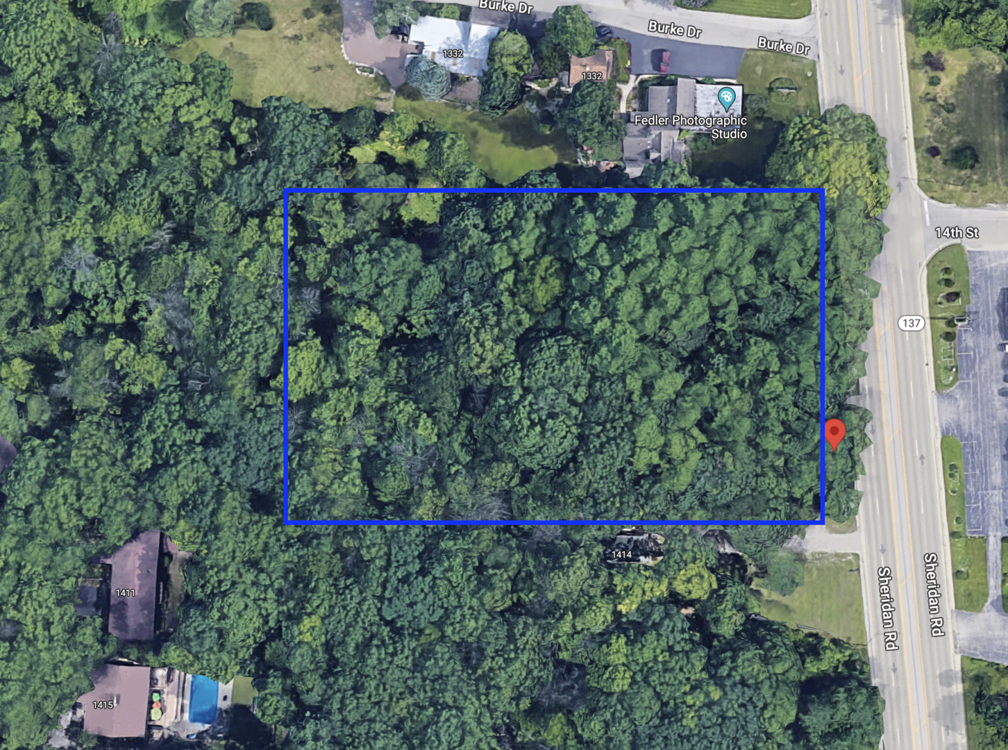 1400 Sheridan Road Winthrop Harbor, IL 60096 - Photo 9 of 10 a view of a flower garden in a yard