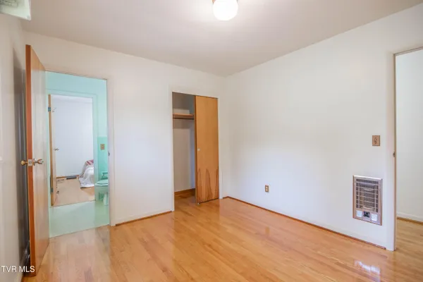 $309,900 | 208 Hogan Avenue, Greeneville, TN 37743