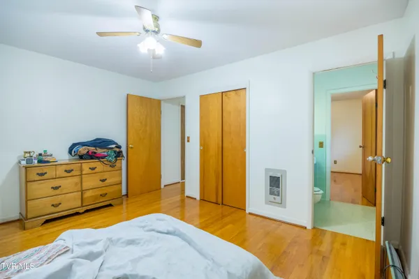 $309,900 | 208 Hogan Avenue, Greeneville, TN 37743