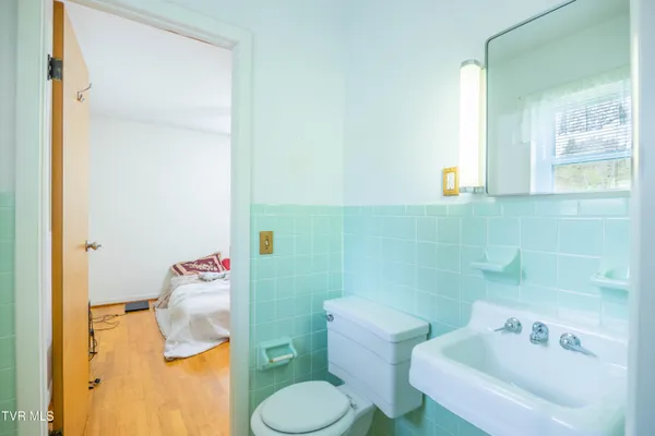 $309,900 | 208 Hogan Avenue, Greeneville, TN 37743