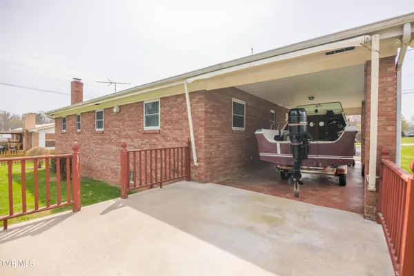 $309,900 | 208 Hogan Avenue, Greeneville, TN 37743