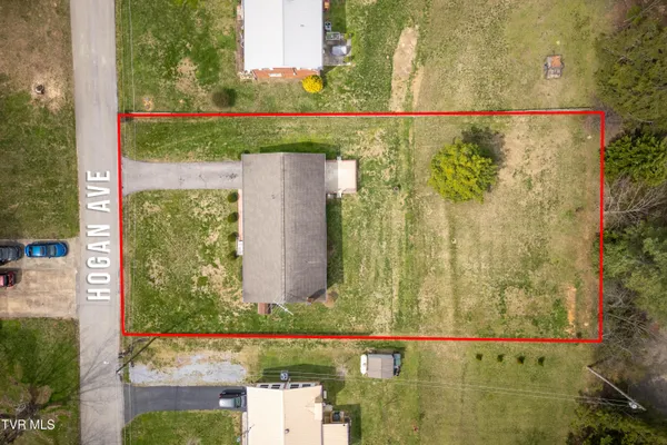 $309,900 | 208 Hogan Avenue, Greeneville, TN 37743