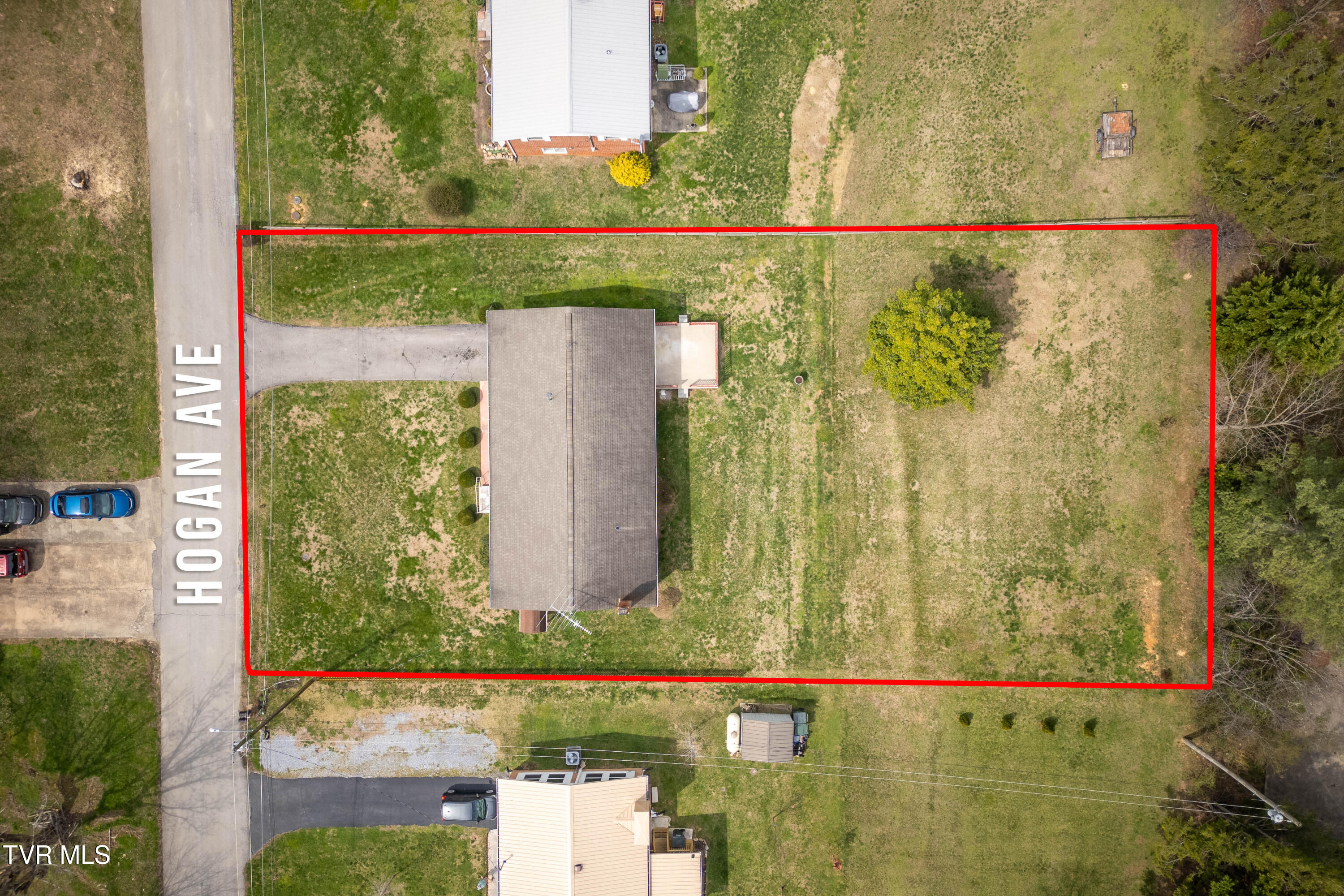 208 Hogan Avenue Greeneville, TN 37743 - Photo 27 of 27 DJI_0730-HDR-Edit
