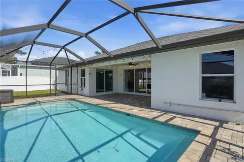 $450,000 | 1808 Southwest 30th Street, Cape Coral, FL 33914