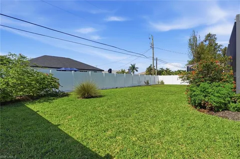 $450,000 | 1808 Southwest 30th Street, Cape Coral, FL 33914