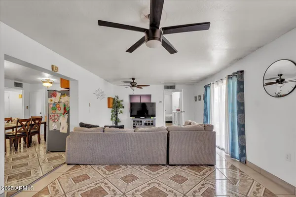 $344,900 | 6516 West Cheery Lynn Road, Phoenix, AZ 85033