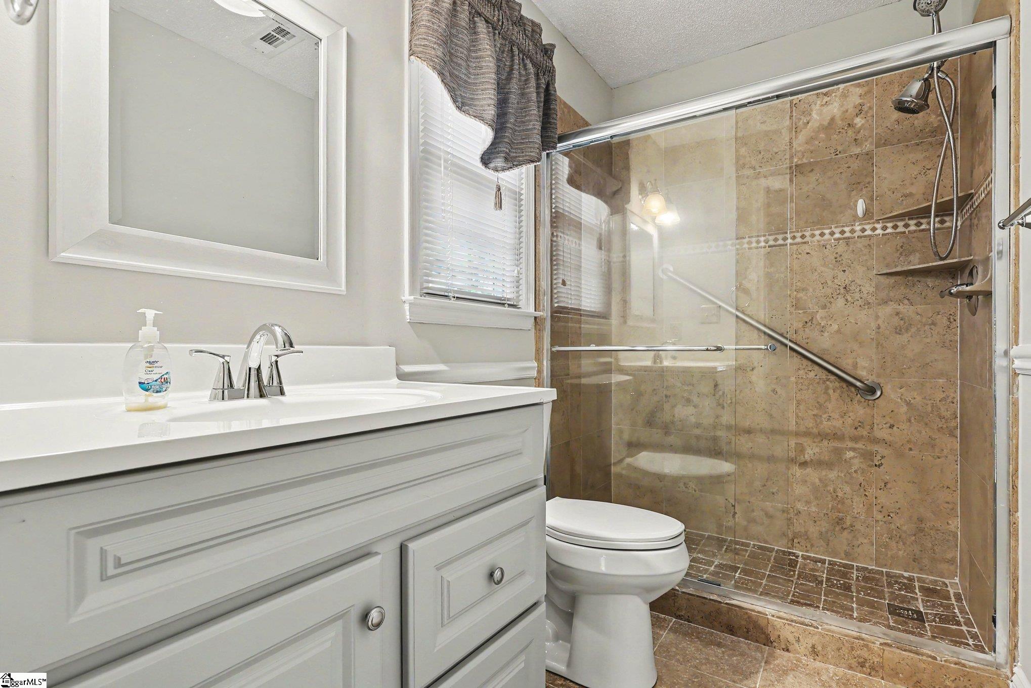 103 Walker Way Simpsonville, SC 29681 - Photo 23 of 36