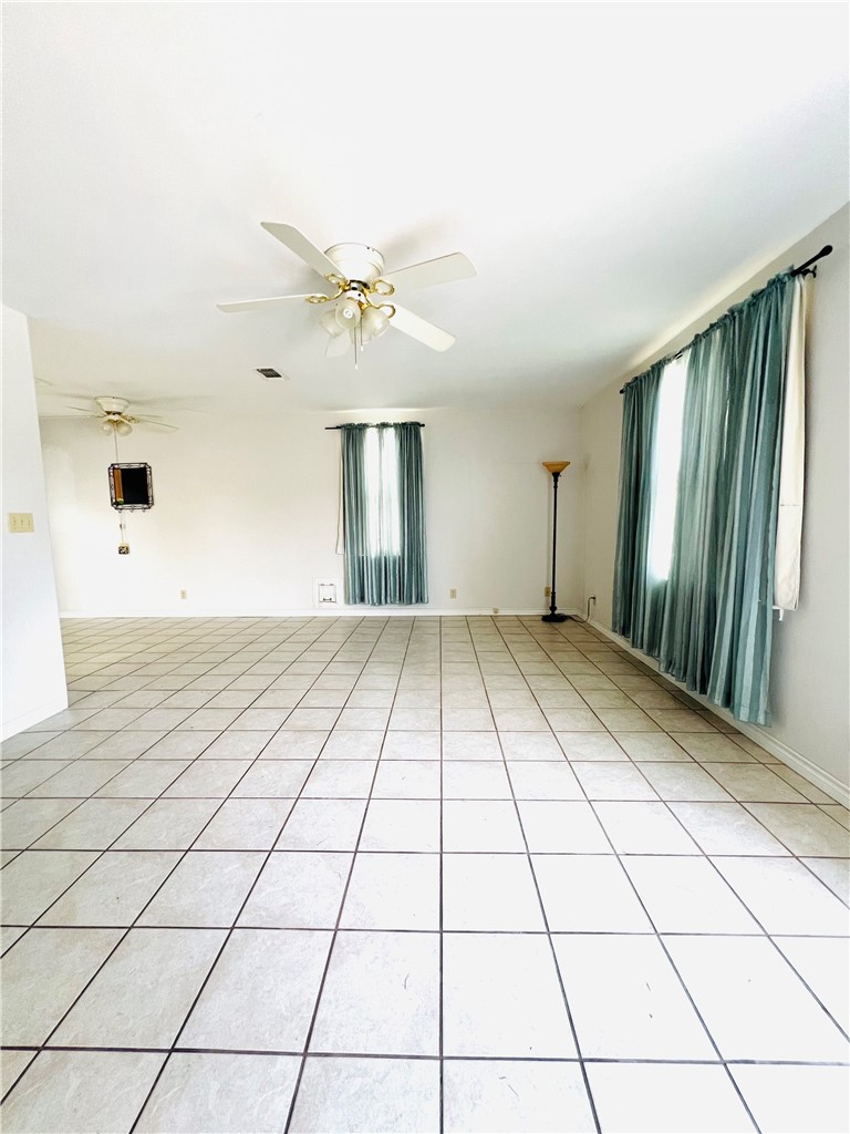 809 North 10th Street Fulton, TX 78358 - Photo 5 of 21