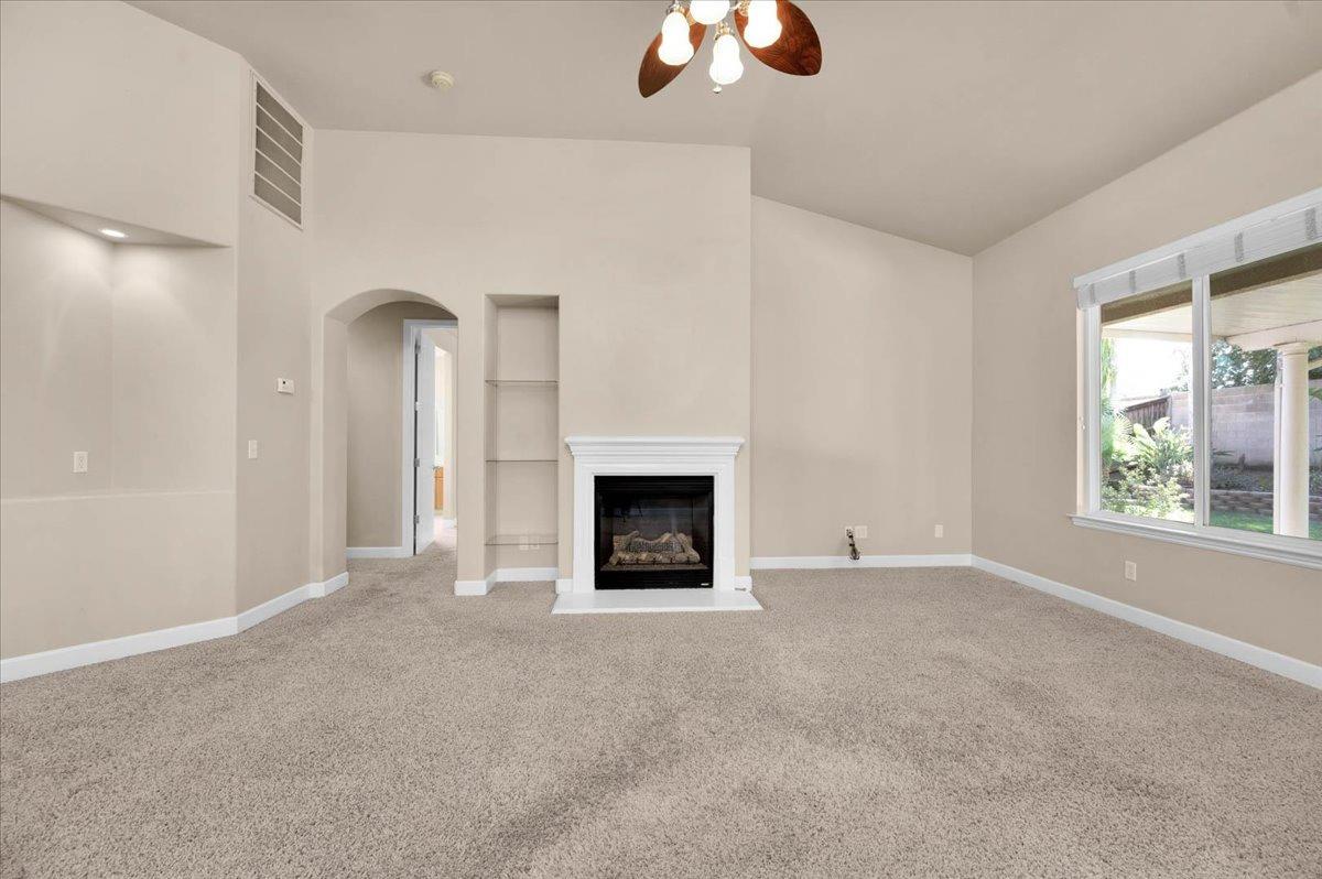 2852 Poe Avenue Clovis, CA 93611 - Photo 16 of 50