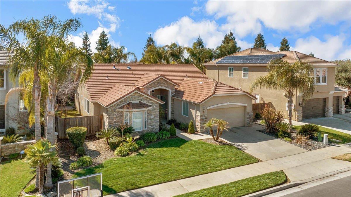 2852 Poe Avenue Clovis, CA 93611 - Photo 41 of 50