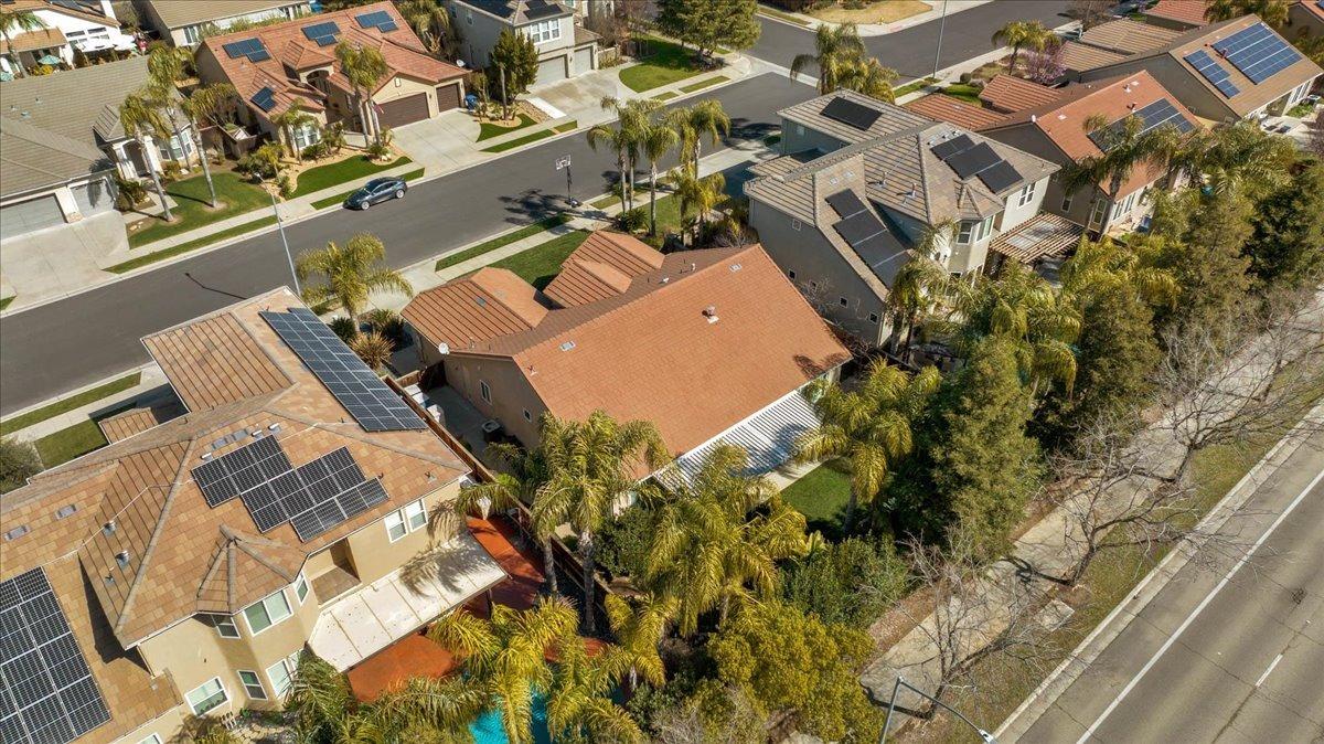 2852 Poe Avenue Clovis, CA 93611 - Photo 46 of 50