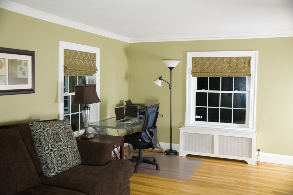 8 Puritan Road Reading, MA 01867 - Photo 5 of 25 Gallery Image 5