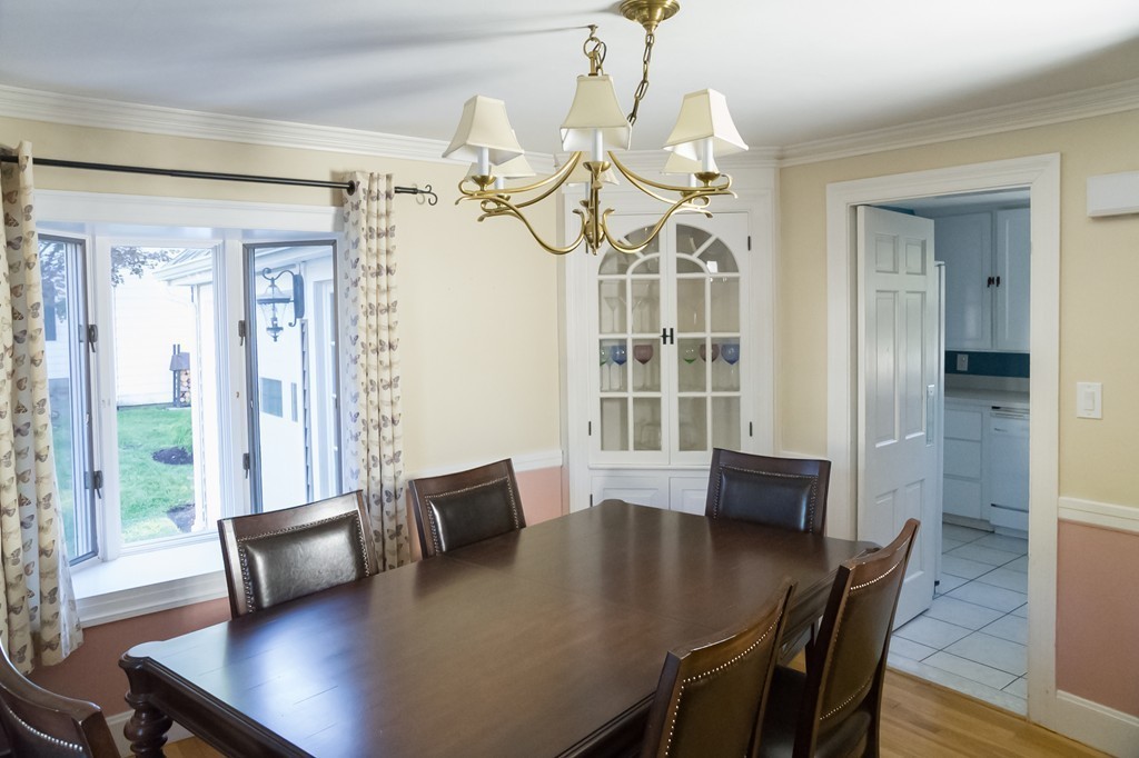8 Puritan Road Reading, MA 01867 - Photo 8 of 25 Gallery Image 8