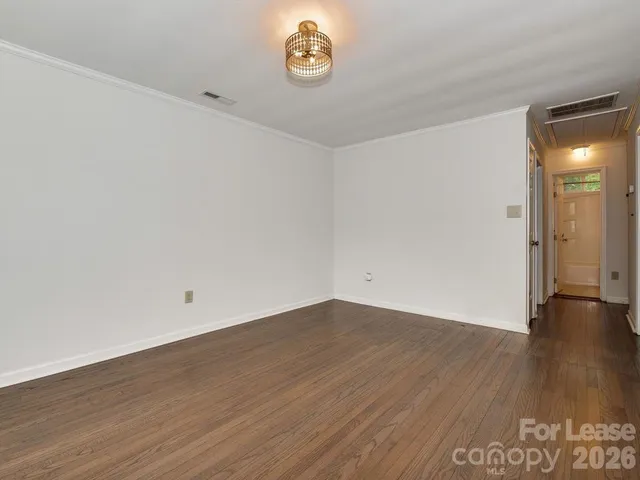 $1,600 | 5113 Valley Stream Road, Charlotte, NC 28209