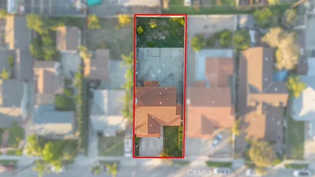 a view of a glass door of the house