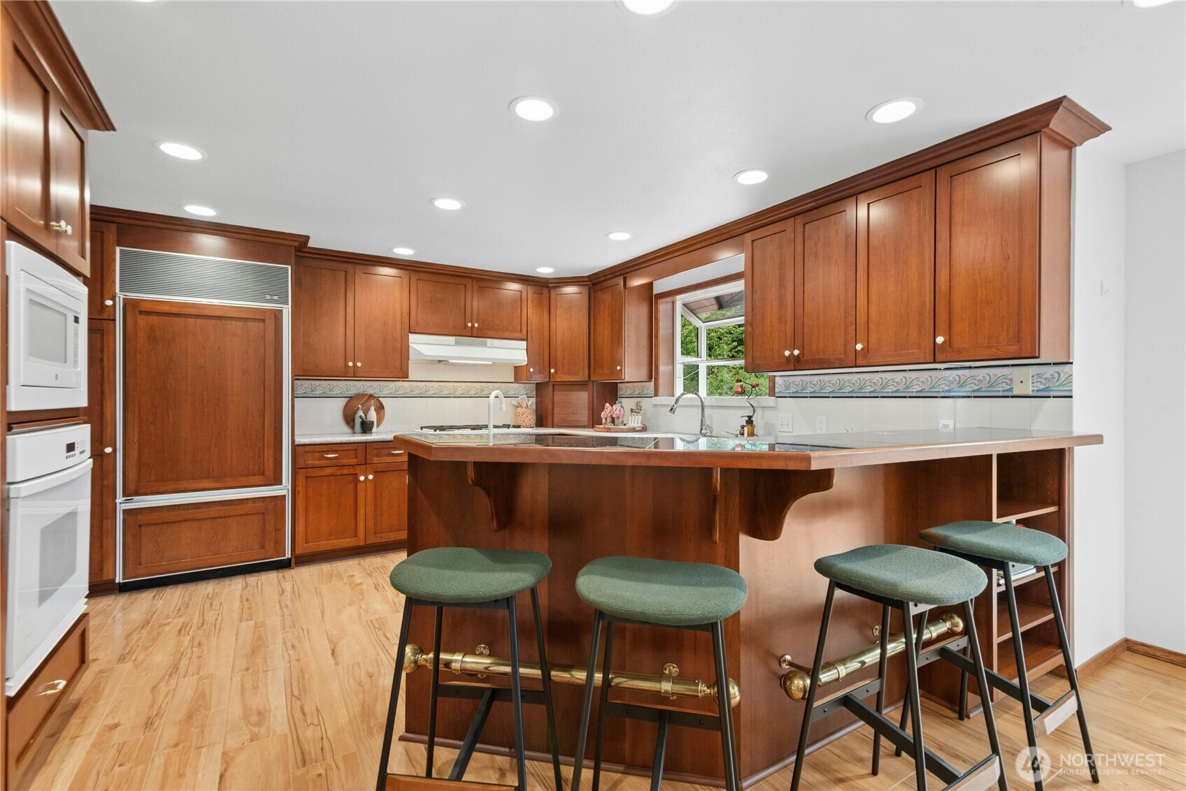 14517 Southeast 183rd Street Renton, WA 98058 - Photo 10 of 40 Gallery Image 10