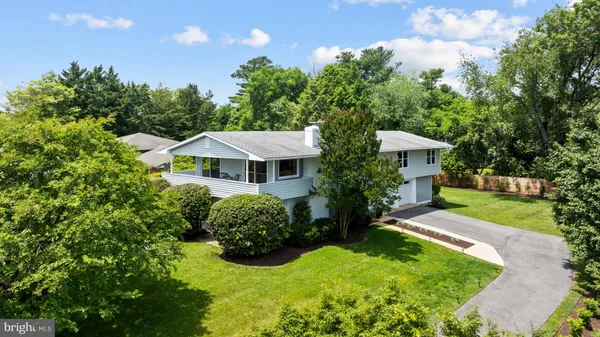 $1,025,000 | 124 East Bay View Drive, Annapolis, MD 21403