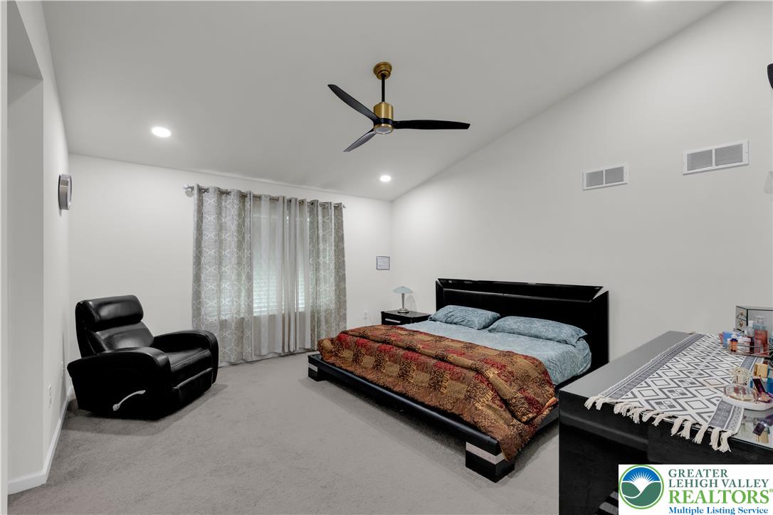 4816 Daisy Road Allentown, PA 18104 - Photo 22 of 38