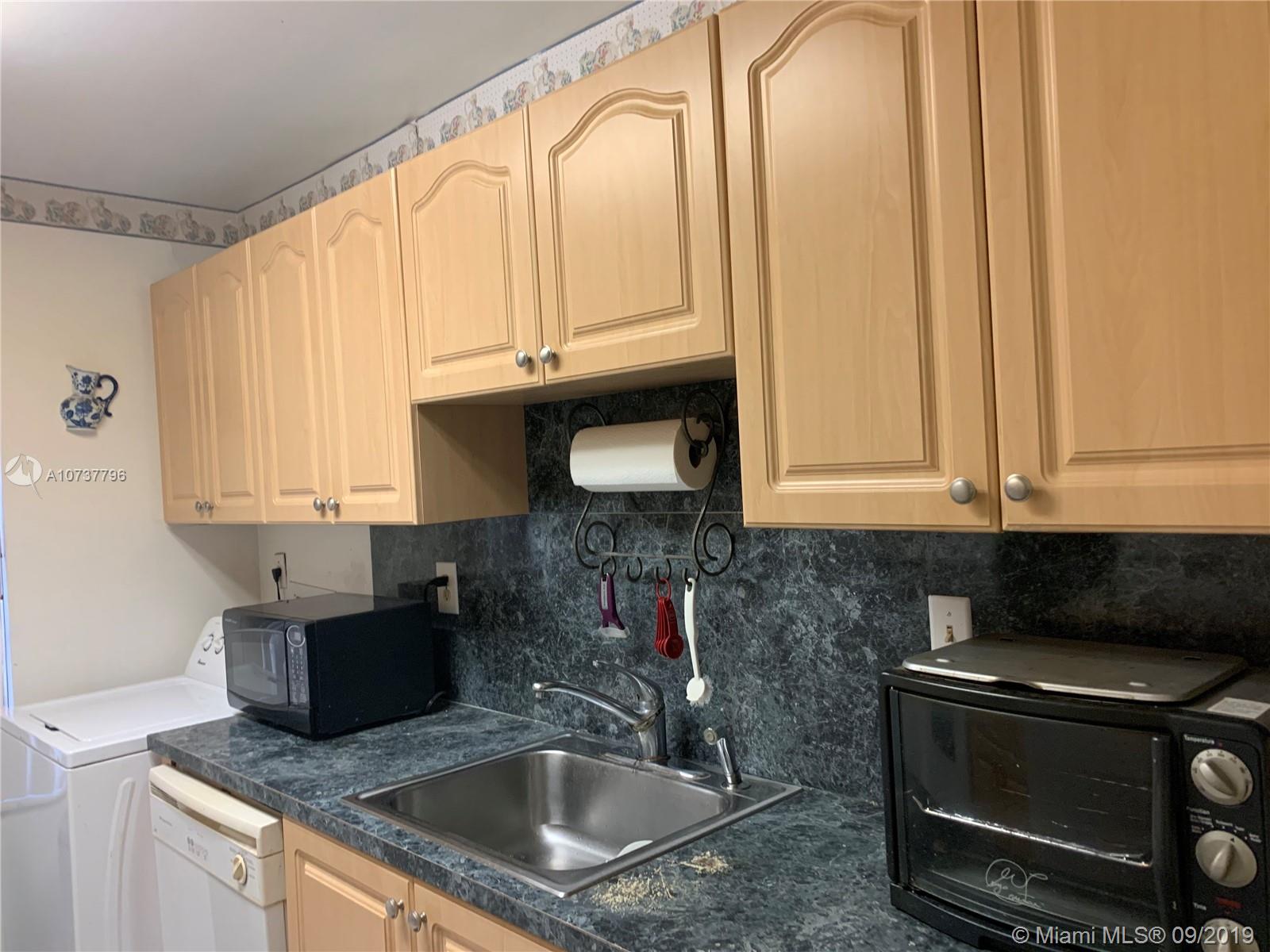 14109 Southwest 55th Street Miami, FL 33175 - Photo 11 of 12