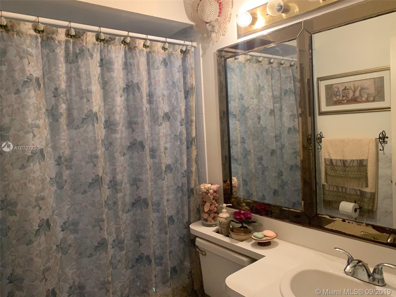 14109 Southwest 55th Street Miami, FL 33175 - Photo 8 of 12