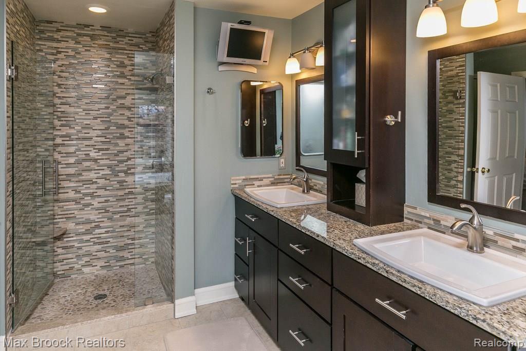 3607 Merion Court Rochester Hills, MI 48309 - Photo 23 of 33