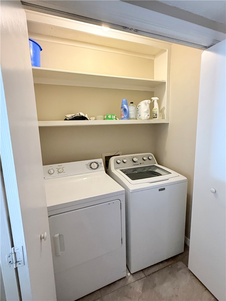 76 Club Road Dover, AR 72837 - Photo 31 of 36 Laundry area featuring washing machine and dryer
