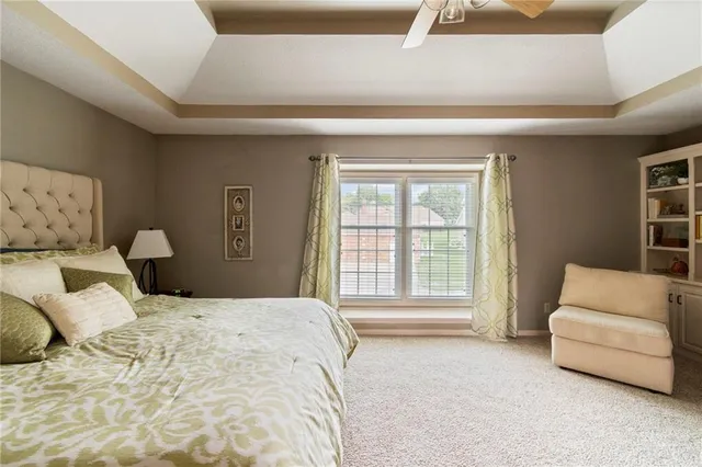 $459,900 | 4301 Northeast 61st Court, Kansas City, MO 64119