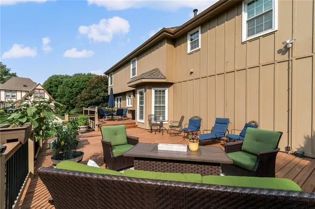 $459,900 | 4301 Northeast 61st Court, Kansas City, MO 64119