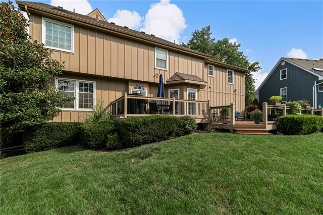 $459,900 | 4301 Northeast 61st Court, Kansas City, MO 64119
