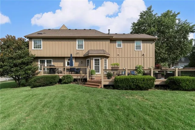 $459,900 | 4301 Northeast 61st Court, Kansas City, MO 64119